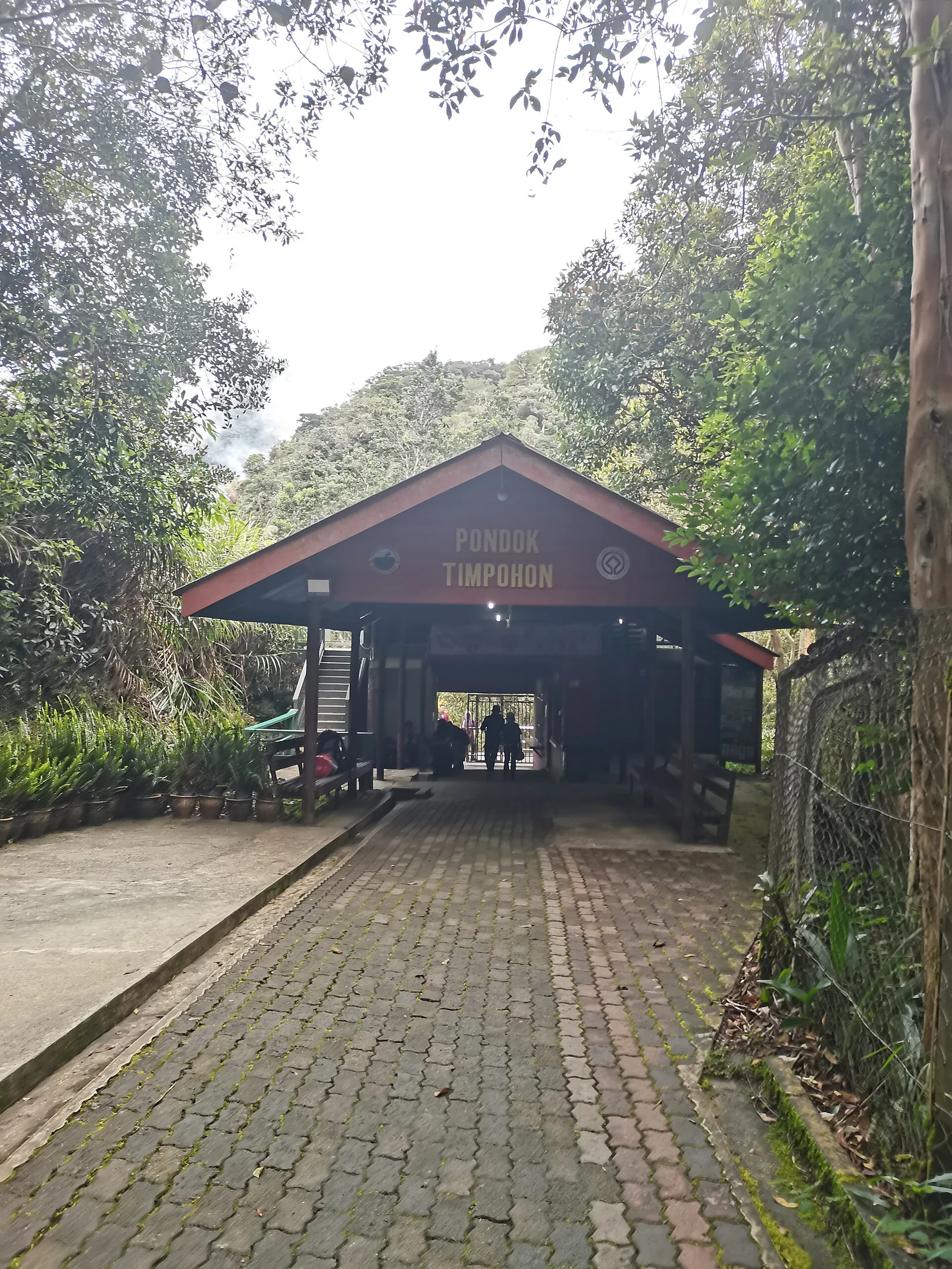 Timpohon Gate shelter at the start of the Mount Kinabalu summit trail